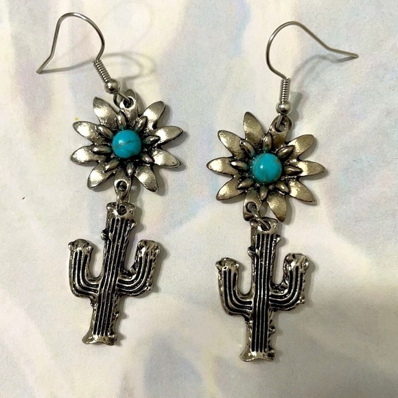 Silver Daisy Cactus Drop Earrings - Picture 8 of 14